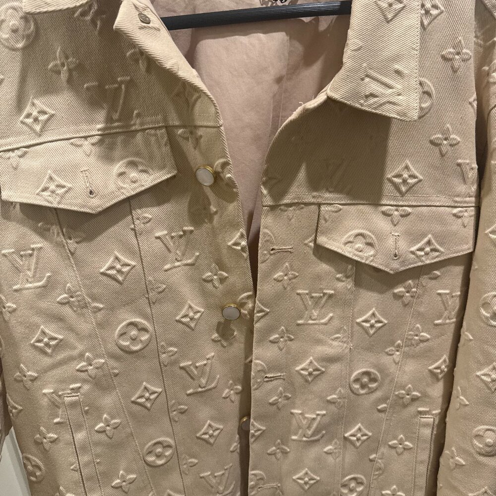 Louis Vuitton - Monogram Embossed Denim Jacket - Picture 4 of 6